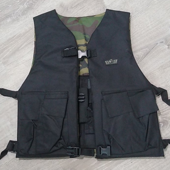 Gen X Global Reversible camo padded hunting tactical vest - Picture 2 of 11